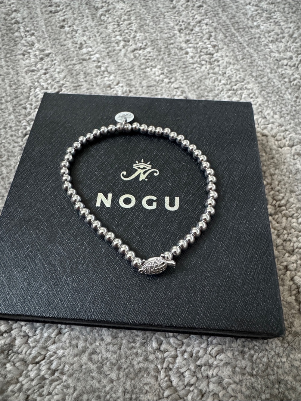 NOGU Silver Beaded Bracelet with Turtle Charm